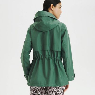 ゴアテックス　フーデット　ジャケット