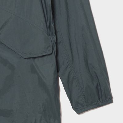 撥水　ショート　フィッシュテールパーカ