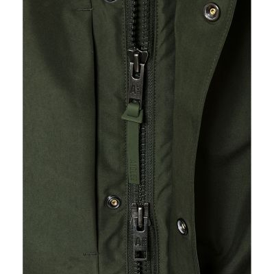 ＧＯＲＥ－ＴＥＸ　ゴアテックス　透湿防水　防風　フーデッドジャケット　フード脱着可　Ｔ－ＫＩＴ対応