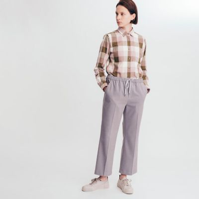 撥水　フェルトタッチ　ストレートワイドパンツ