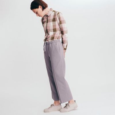 撥水　フェルトタッチ　ストレートワイドパンツ