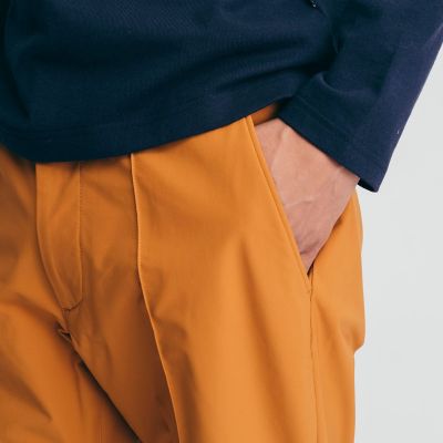 撥水　センターシーム　ストレートパンツ