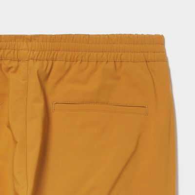 撥水　センターシーム　ストレートパンツ