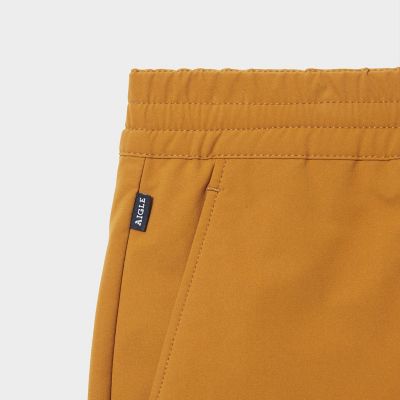 撥水　センターシーム　ストレートパンツ
