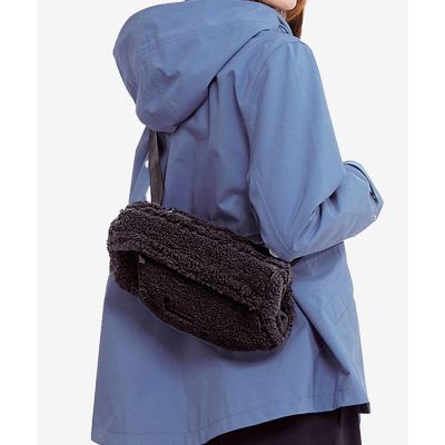 シェルパフリース　ボディバッグ
