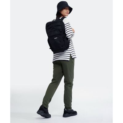 撥水　ネイバーフッド　バックパック　／レインカバー付属