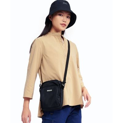 ＜AIGLE＞撥水　ネイバーフッド　ショルダーポーチ　／　ショルダーバッグ