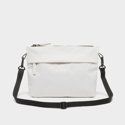 ＜AIGLE＞リサイクルナイロン　コンパクト　サコッシュ
