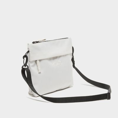 リサイクルナイロン　コンパクト　サコッシュ