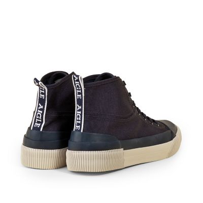ＲＵＢＢＥＲ　ＭＩＤ　Ｗ