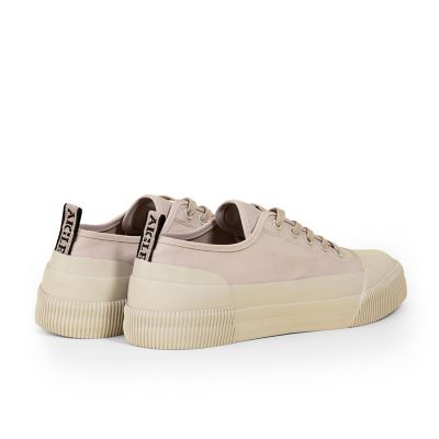 ＲＵＢＢＥＲ　ＬＯＷ　Ｍ