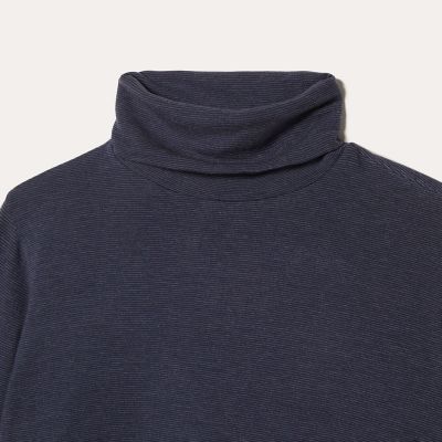 ＶＡＮＮＥＳ　ＴＵＲＴＬＥ　ＮＥＣＫ　Ｔ
