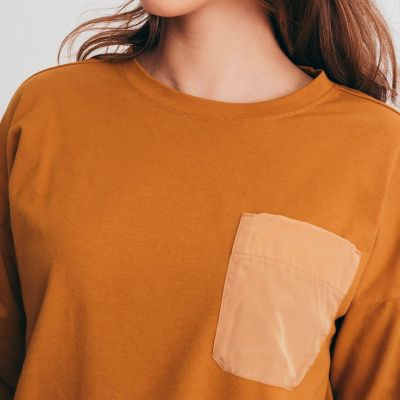 ポケット　リラックス　長袖Ｔシャツ