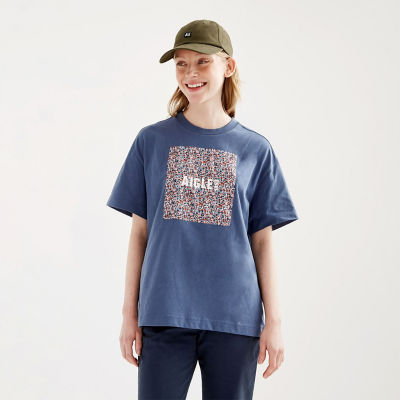 ＜AIGLE＞プリントクルーネックＴシャツ