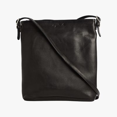 ＜agnes b. (Women)＞ロゴ　ラムスキンレザー　ショルダーバッグ　”Ｊｏａｎ”