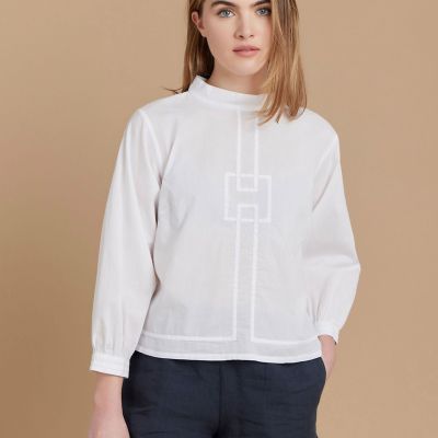 AM06 HAUT ノーカラーブラウス | agnes b. (Women 