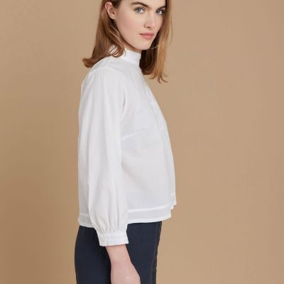 AM06 HAUT ノーカラーブラウス | agnes b. (Women 