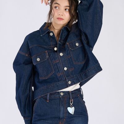 To b． by agnes b． × NEEDBY heritage