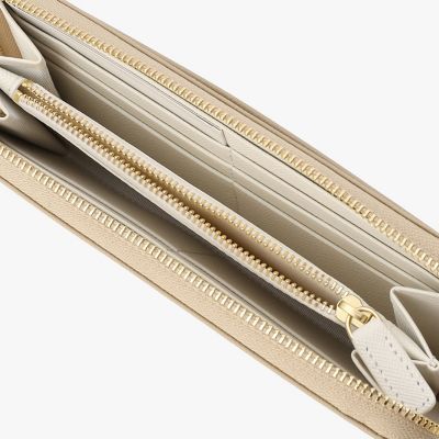 Agnes b アニエスベー 三つ折り財布金具ロゴラウンドジップレザー ラウンドジップ(ファスナー) Agnes b(アニエスベー) 折りたたみ財布