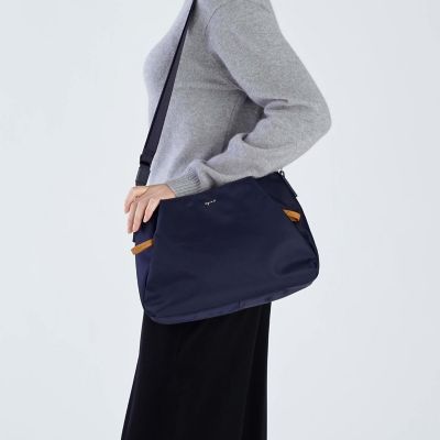 ナイロン 2way ショルダーバッグ OAS14－03 | agnes b