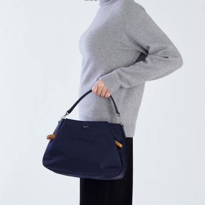 ナイロン 2way ショルダーバッグ OAS14－03 | agnes b