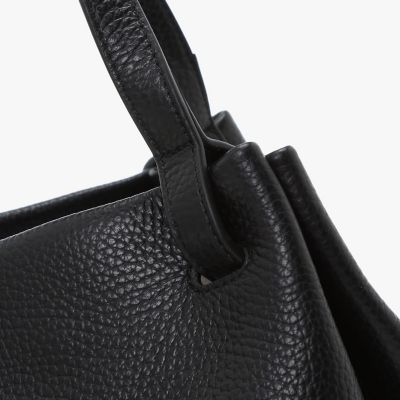 レザー ラージ トートバッグ”Zoe” ZAS05－02 | agnes b