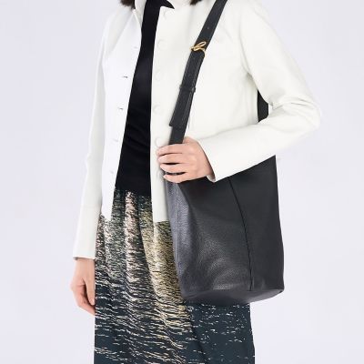 レザー ラージ ショルダーバッグ ABS15－02 | agnes b. (Women