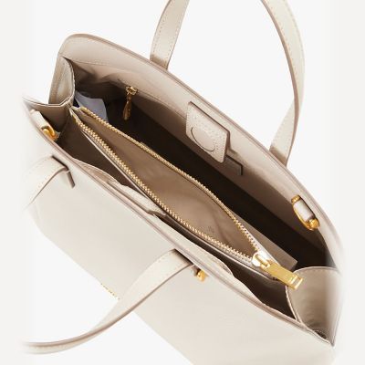 てんてん　未使用✨極美品♡ アニエスベー　トートバッグ　2way 肩掛け可 レザー 2way ミディアム トートバッグ ”Christelle