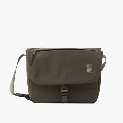 ＜agnes b. HOMME (Men)＞ナイロン　ラージ　ショルダーバッグ　”Ｔｒｉｐ”　ＺＡＨ０１－０９