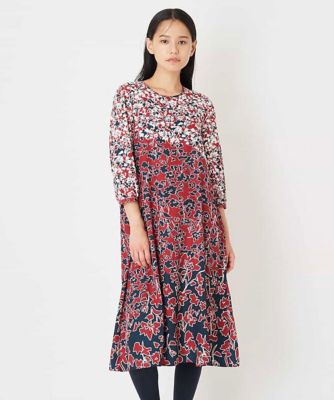＜HIROKO BIS (Women)＞【洗濯機で洗える】袖コンシャスフラワーモチーフワンピース