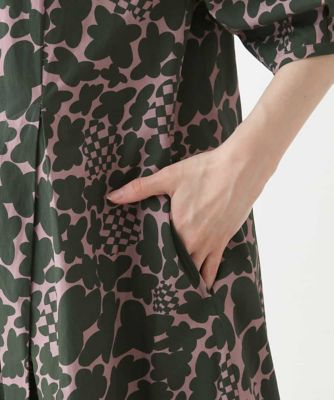 幾何フラワーコンシャスシルエットワンピース ／洗える | HIROKO BIS