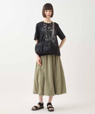 ステッチ刺繍デザインＴシャツ　／洗える