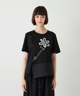 接触冷感】異素材切り替えフラワー刺繍デザインTシャツ ／洗える