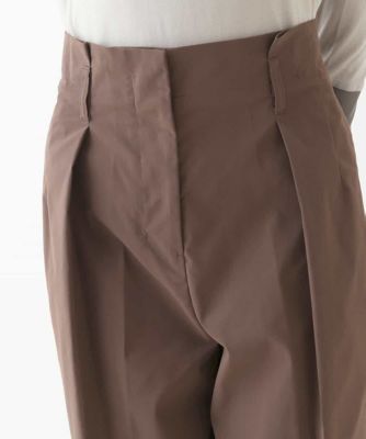 ハイライズタックワイドパンツ　／洗濯機で洗える