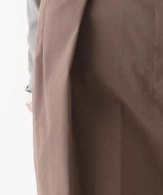 ハイライズタックワイドパンツ　／洗濯機で洗える