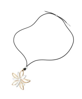 TOKUKO トクコ 花モチーフ ネックレスとリング セット　3連ネックレス TOKUKO トクコ 花モチーフ ネックレスとリング セット 3連