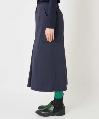 【洗濯機で洗える】ストレッチタフタフレアスカート