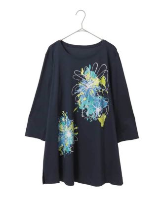 ＜HIROKO BIS GRANDE (Women)＞【大きいサイズ】ドローイングフラワーチュニックカットソー　／洗える