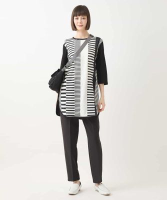 【超美品】 HIROKO BIS 黒 チュニック サイズ11 ストライプ柄 L ヒロコビスHIROKO BIS ベロアエスニック柄長袖チュニック 黒赤