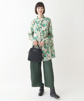 【大きいサイズ】バックサテンジョーゼットプリーツパンツ　／洗える