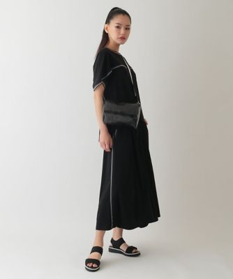 【大きいサイズ／接触冷感】ラインアクセントジャージーフレアパンツ