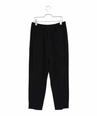 リラックステーパードパンツ　／洗濯機で洗える