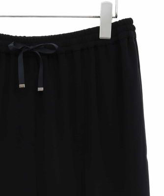 リラックステーパードパンツ　／洗濯機で洗える