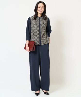 アラベスク刺繍ブラウス