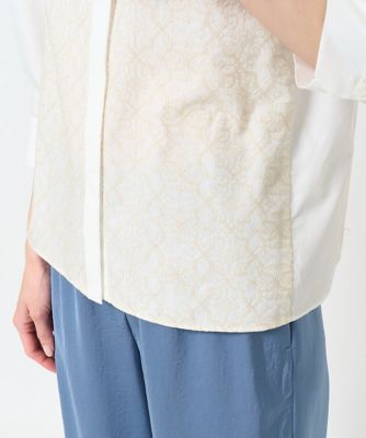 アラベスク刺繍ブラウス