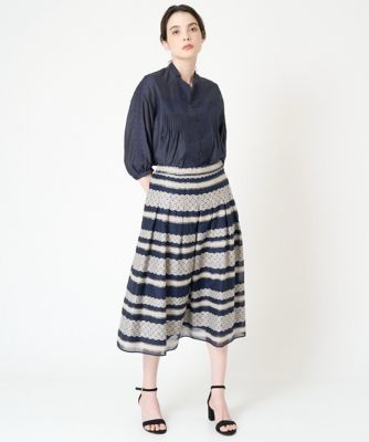 クロス刺繍デザインブラウス