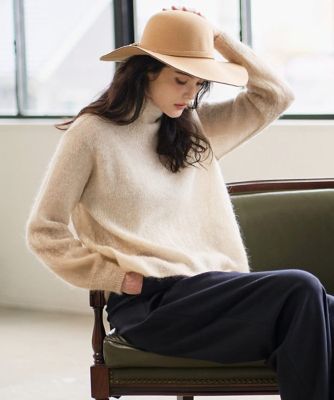 CHRISTIAN AUJARD (Women)/クリスチャン オジャール グラデーションニットプルオーバー 80アイボリー トップス【三越伊勢丹/公式】