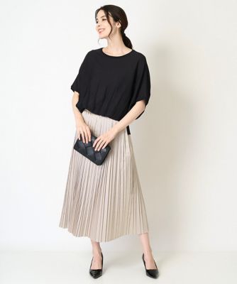 レザー風サテンプリーツスカート