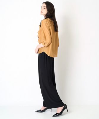 タック入りセミワイドパンツ