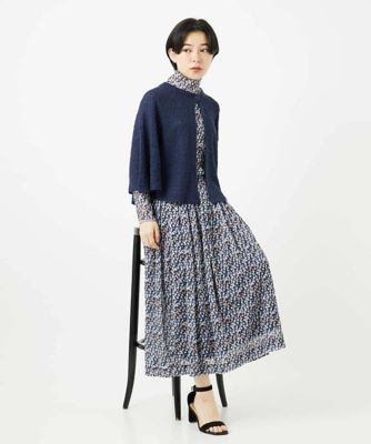 ぼかしフラワーハイネックプルオーバー